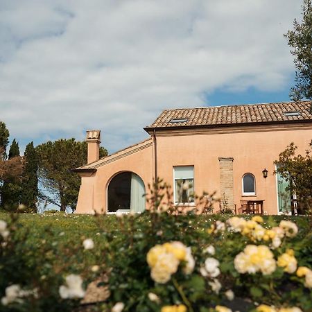Nontiscordardime B&B Villa Agriturismo Civitanova Marche Bagian luar foto