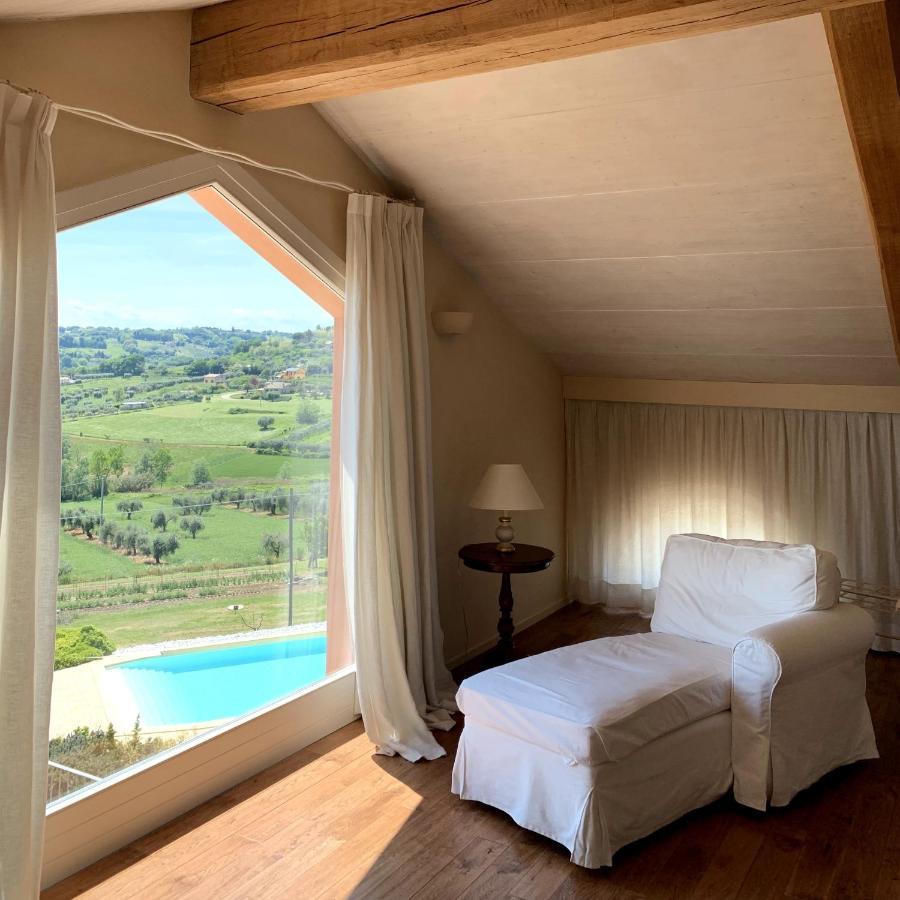 Nontiscordardime B&B Villa Agriturismo Civitanova Marche Bagian luar foto