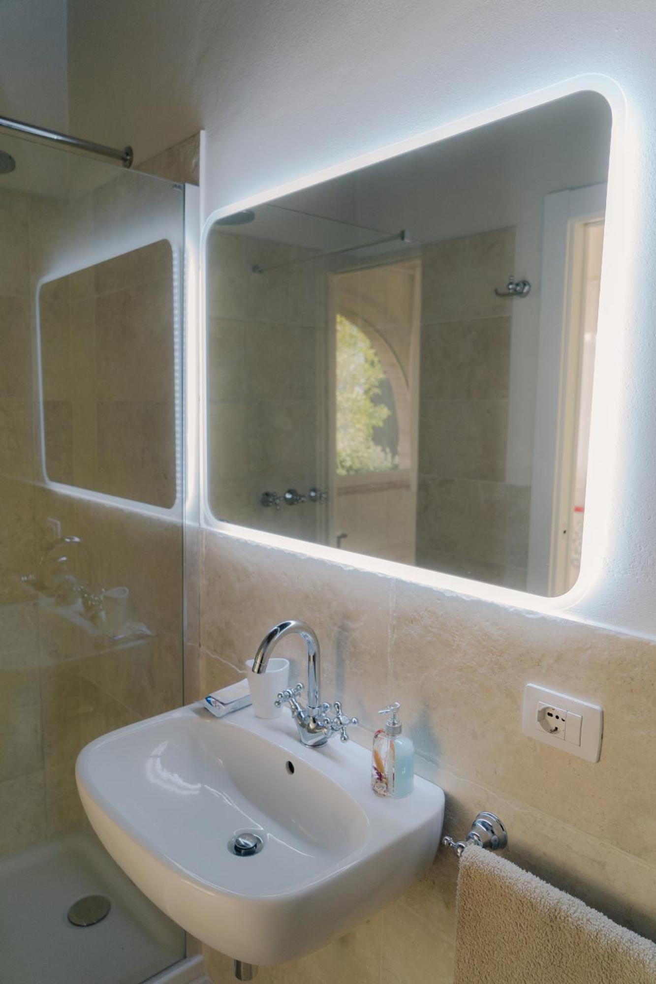 Nontiscordardime B&B Villa Agriturismo Civitanova Marche Bagian luar foto