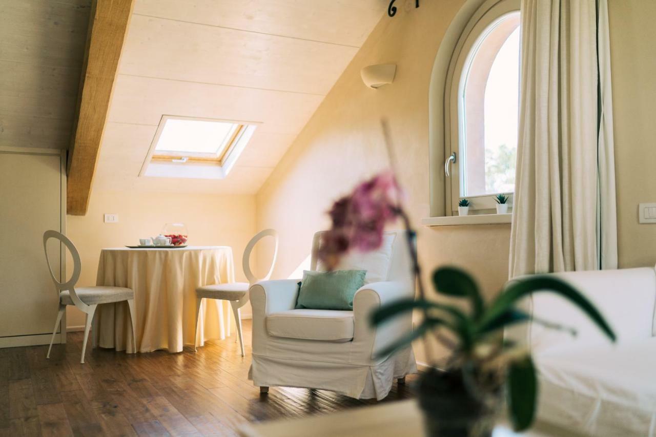 Nontiscordardime B&B Villa Agriturismo Civitanova Marche Bagian luar foto