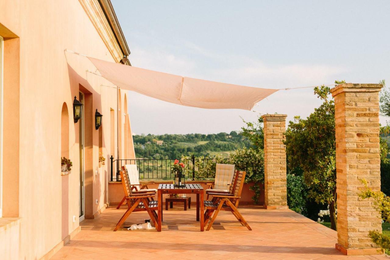 Nontiscordardime B&B Villa Agriturismo Civitanova Marche Bagian luar foto
