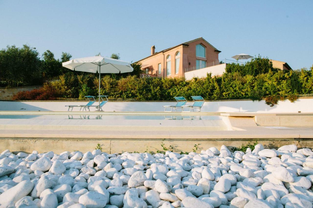 Nontiscordardime B&B Villa Agriturismo Civitanova Marche Bagian luar foto