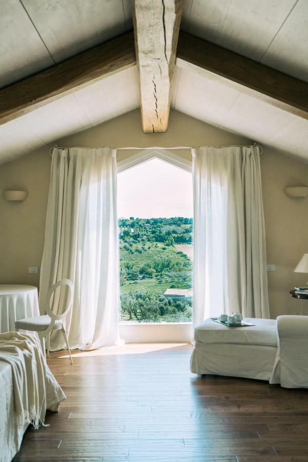 Nontiscordardime B&B Villa Agriturismo Civitanova Marche Bagian luar foto